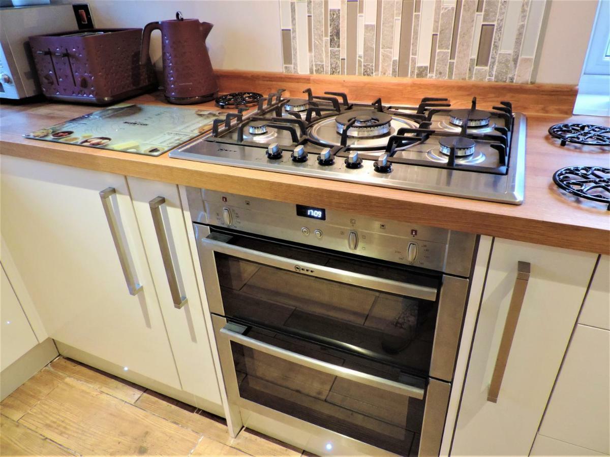 3 Bed Farnborough Air Accommodation Exterior foto